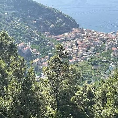 La Dacia Di Gina Acomodação com café da manhã Ravello Exterior foto